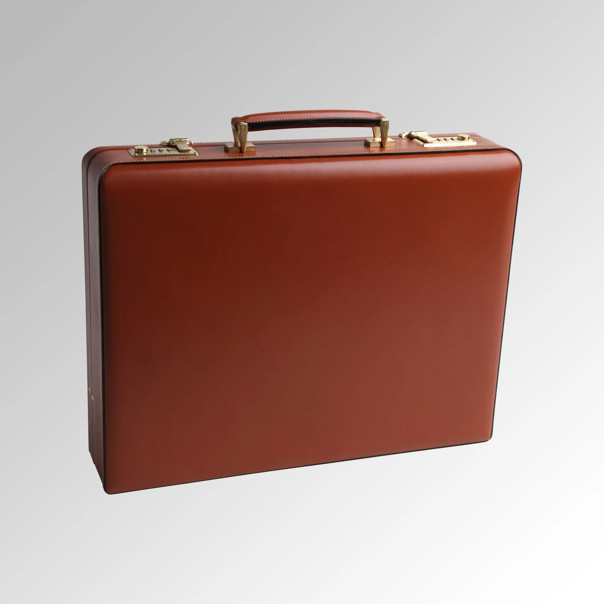 ATTACHE CASE