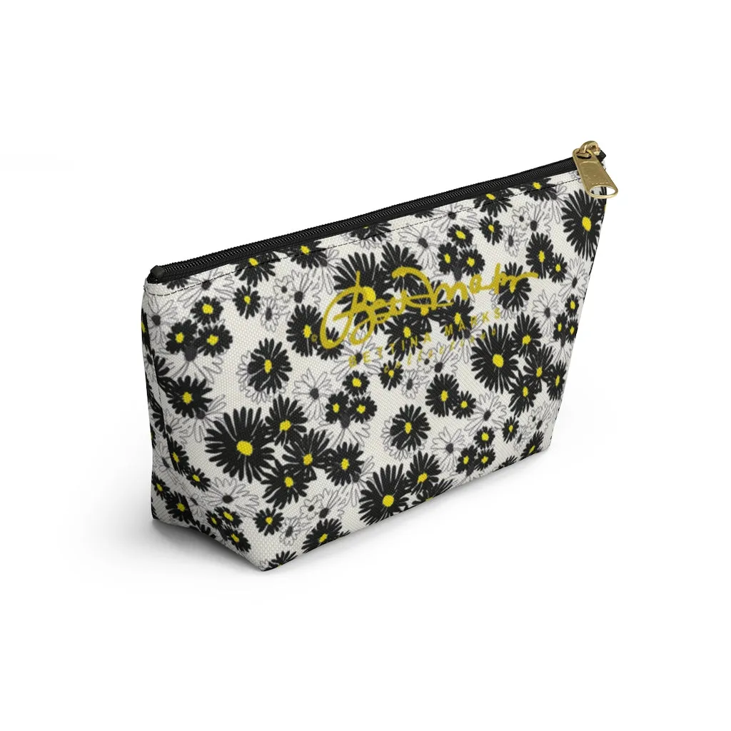 Daisy Accessory Pouch w T-bottom