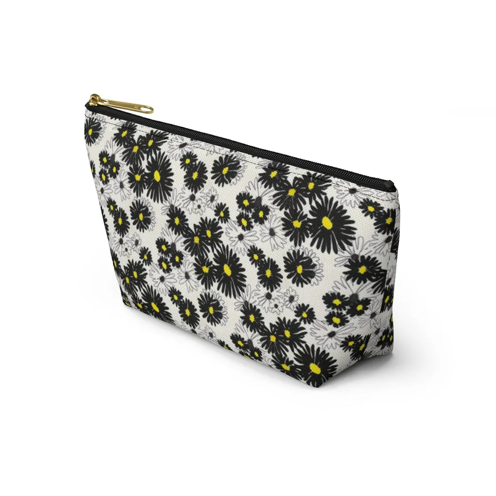 Daisy Accessory Pouch w T-bottom