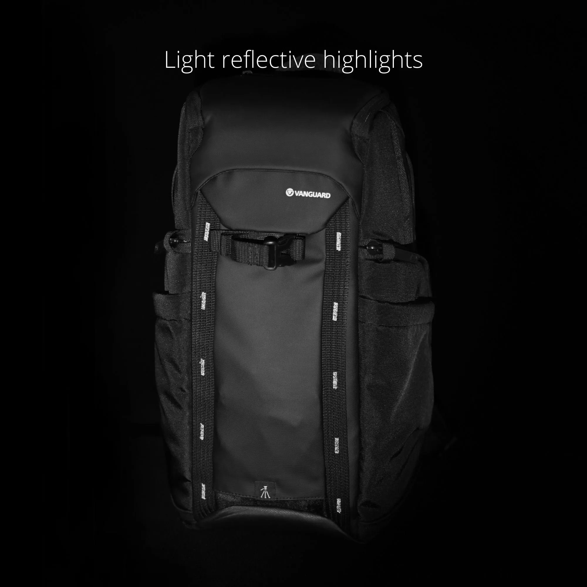 VEO ADAPTOR R44 BK 16 Litre Backpack with USB Port - Rear Access